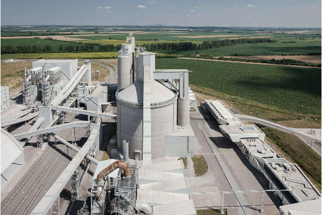 76c2dad0c94cbe649f40ca98e15f3e1c