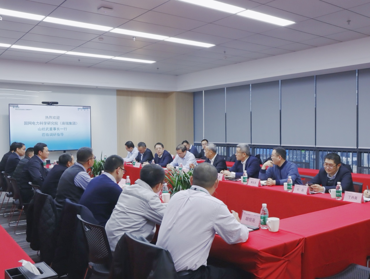 1d181fd999e93e296cef812a520cd590